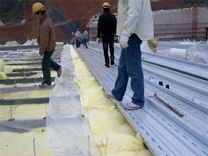 哈密安吉县体育馆网架